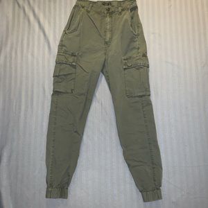Abercrombie Cargo Joggers